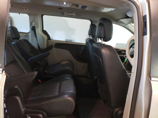 Photo 11 from auction – 2013 CHRYSLER TOWN & COU with VIN 2C4RC1BG1DR573564