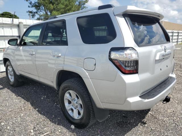Photo 2 from auction – 2022 TOYOTA 4RUNNER SR with VIN JTEEU5JR4N5264672