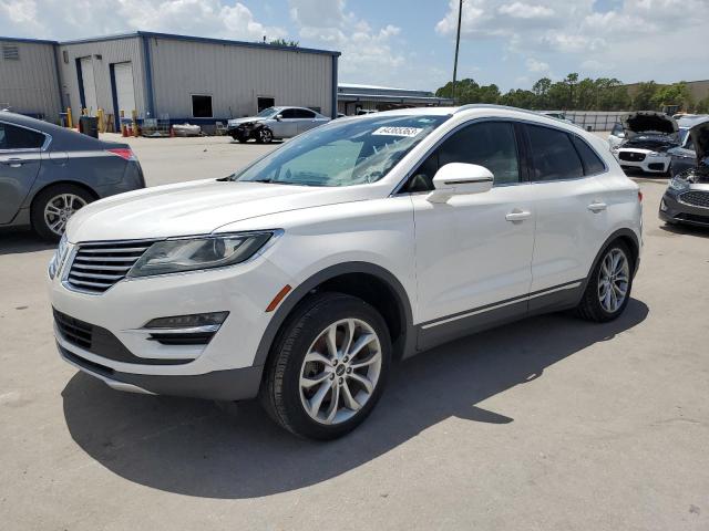 LINCOLN MKC 2015 with VIN 5LMCJ2A95FUJ05999 - Photo from auction