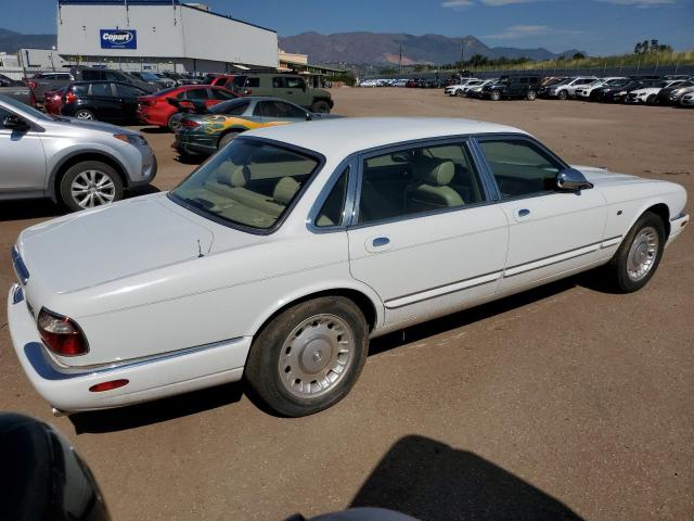 Photo 3 from auction – 2000 JAGUAR VANDENPLAS with VIN SAJDA24C6YLF17803