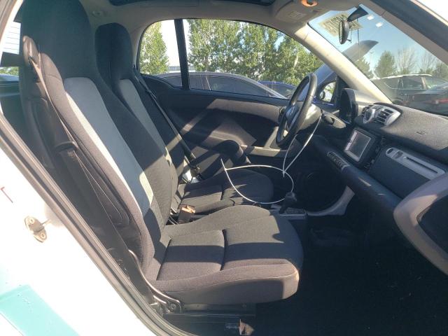 Photo 10 from auction – 2013 SMART FORTWO PUR with VIN WMEEJ3BA3DK727574