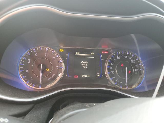 Photo 9 from auction – 2015 CHRYSLER 200 LIMITE with VIN 1C3CCCAB5FN641893