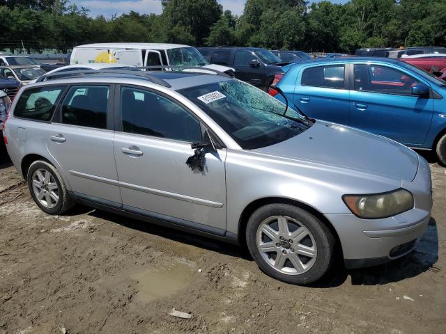 Photo 4 from auction – 2005 VOLVO V50 T5 with VIN YV1MW682052117432