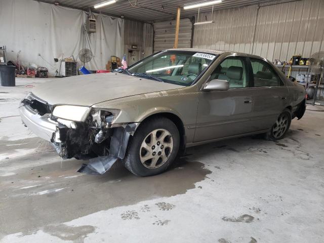 TOYOTA CAMRY LE 1999 with VIN JT2BF28K6X0164008 - Photo from auction
