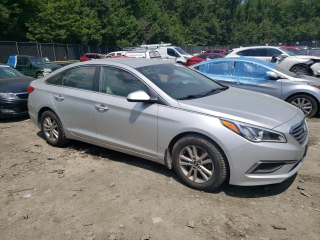Photo 4 from auction – 2016 HYUNDAI SONATA SE with VIN 5NPE24AF4GH301779