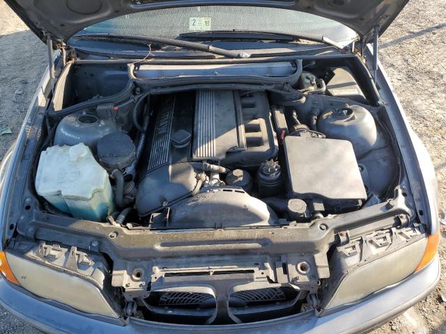 Photo 11 from auction – 2001 BMW 325 I with VIN WBAAV33421FU79894