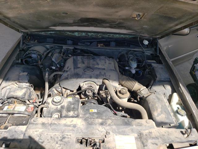 Photo 11 from auction – 2001 MERCURY GRAND MARQ with VIN 2MEFM74W01X688668
