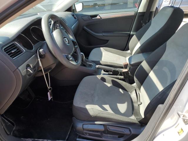 Photo 7 from auction – 2017 VOLKSWAGEN JETTA S with VIN 3VW2B7AJ7HM293453