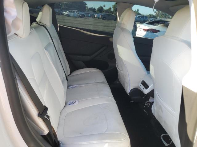 Photo 10 from auction – 2022 TESLA MODEL Y with VIN 7SAYGDEE7NF552360