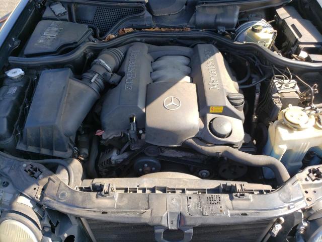 Photo 11 from auction – 2001 MERCEDES-BENZ E 320 with VIN WDBJF65J91B325063