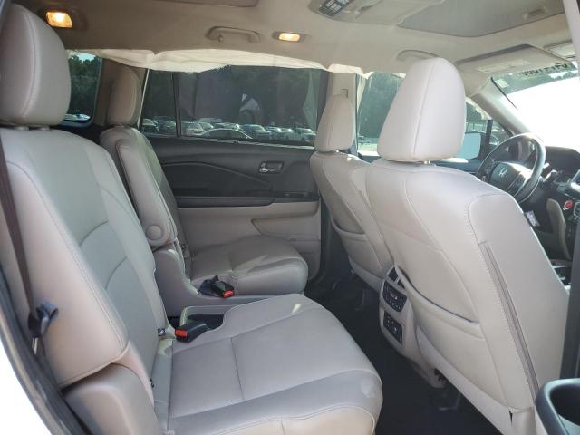 Photo 11 from auction – 2018 HONDA PILOT ELIT with VIN 5FNYF6H03JB019850