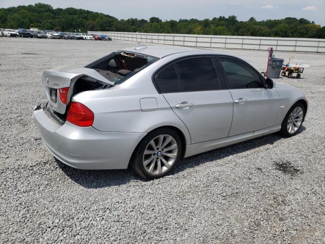 Zdjęcie 3 z aukcji – 2011 BMW 328 I SULE z VIN WBAPH5C54BF093808