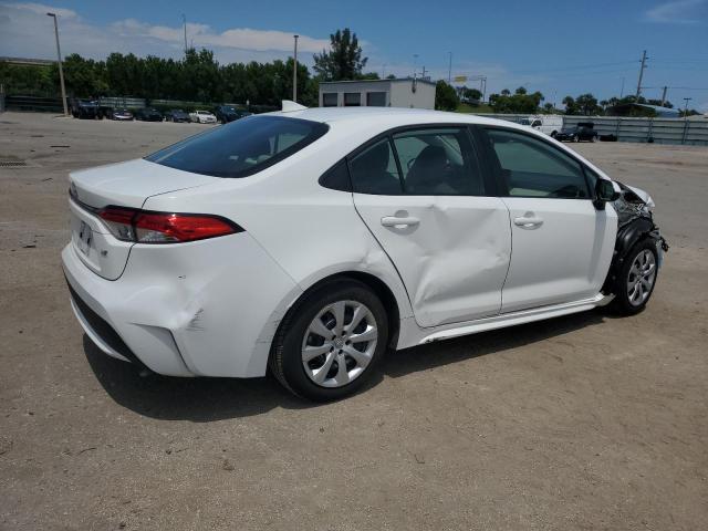Photo 3 from auction – 2022 TOYOTA COROLLA LE with VIN 5YFEPMAE2NP386677