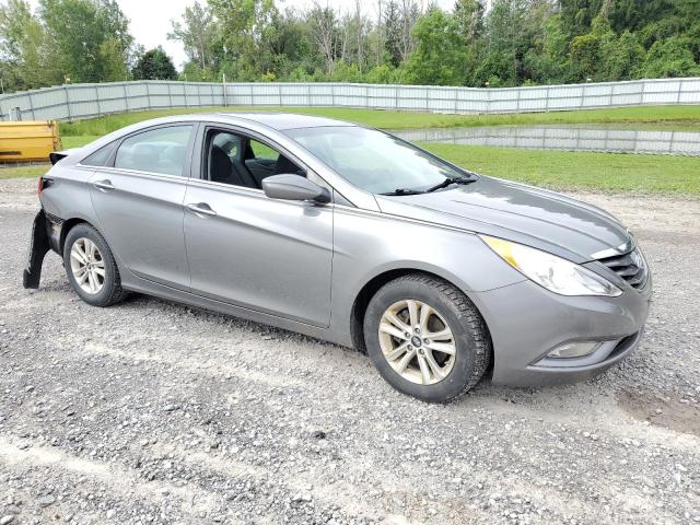 Photo 4 from auction – 2013 HYUNDAI SONATA GLS with VIN 5NPEB4AC0DH753343