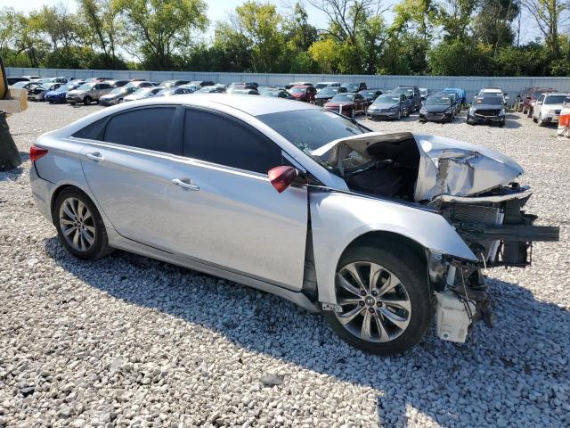 Фото 4 с аукциона – 2012 HYUNDAI SONATA SE с VIN 5NPEC4AC6CH334490