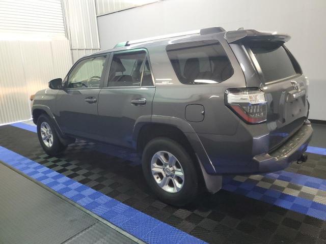 Photo 2 from auction – 2022 TOYOTA 4RUNNER SR with VIN JTEEU5JR4N5263960