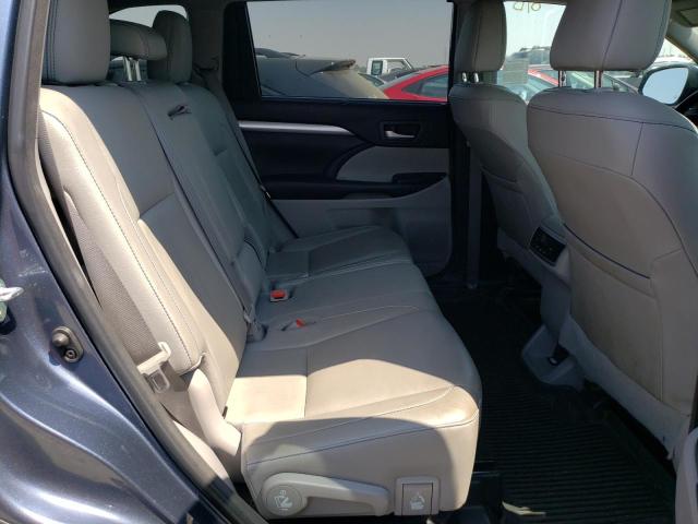Photo 10 from auction – 2018 TOYOTA HIGHLANDER with VIN 5TDJGRFH3JS043084