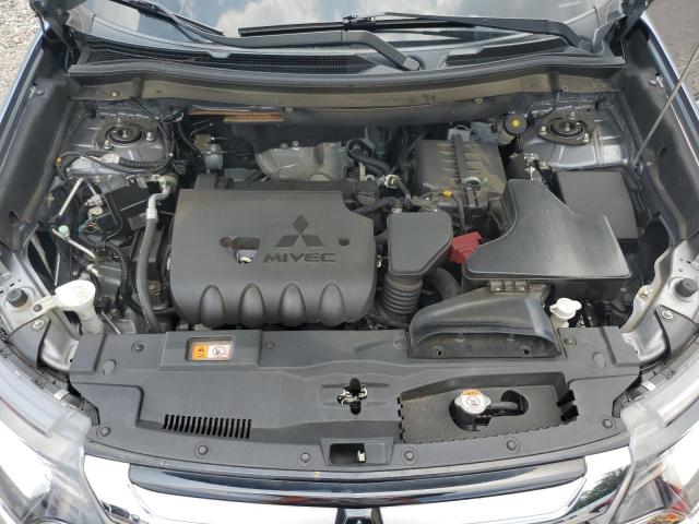 Photo 11 from auction – 2016 MITSUBISHI OUTLANDER with VIN JA4AD3A37GZ060795