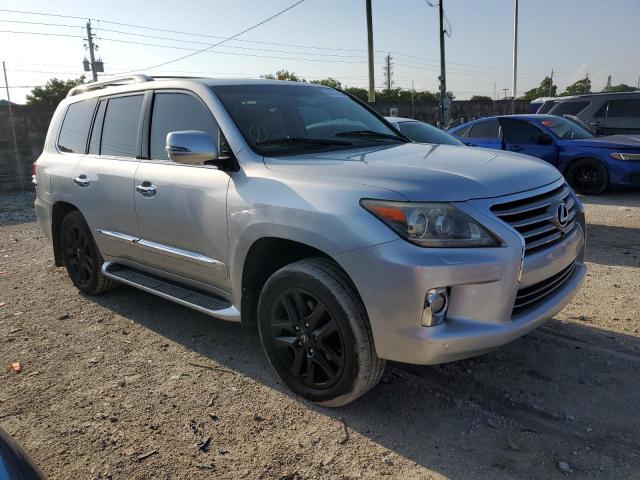 Photo 4 from auction – 2013 LEXUS LX 570 with VIN JTJHY7AX2D4100306