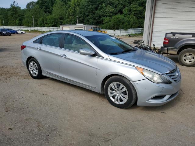 Photo 4 from auction – 2013 HYUNDAI SONATA GLS with VIN 5NPEB4ACXDH552971