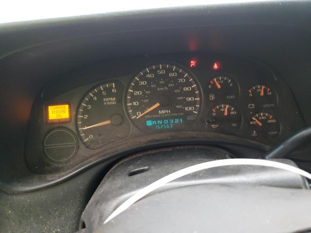 Photo 9 from auction – 2002 CHEVROLET AVALANCHE with VIN 3GNEK13T32G246221