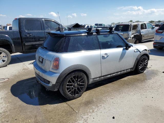 Photo 3 from auction – 2007 MINI COOPER S with VIN WMWMF73527TT83283