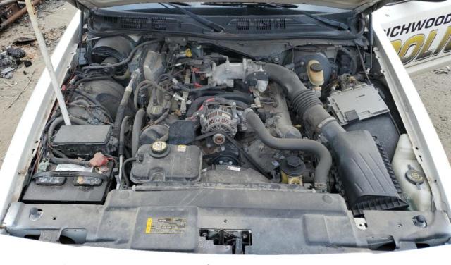 Photo 11 from auction – 2010 FORD CROWN VICT with VIN 2FABP7BV4AX114632