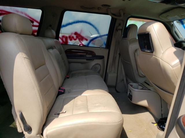 Photo 11 from auction – 2005 FORD EXCURSION with VIN 1FMNU43S25EB92316