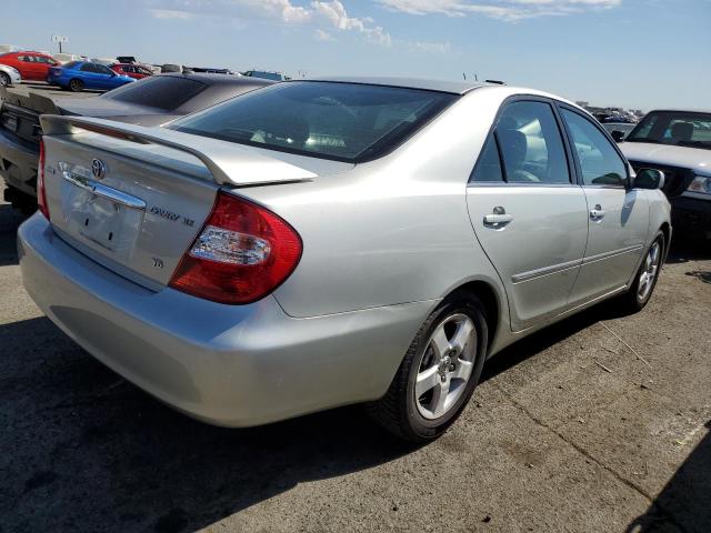 Photo 3 from auction – 2002 TOYOTA CAMRY LE with VIN JTDBF30KX20032533