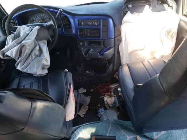 Photo 8 from auction – 1997 GMC SAFARI XT with VIN 1GTDM19WXVB514159