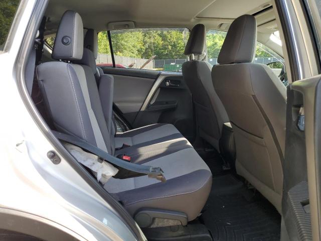 Photo 11 from auction – 2015 TOYOTA RAV4 XLE with VIN 2T3WFREV1FW231964