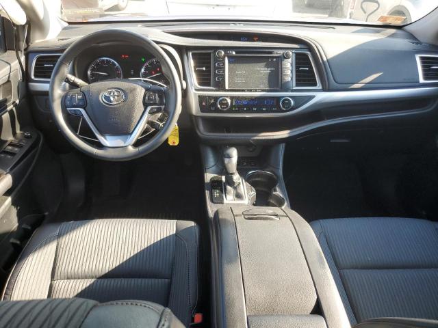 Снимка 8 от търг – 2016 TOYOTA HIGHLANDER с VIN 5TDBKRFH4GS261952