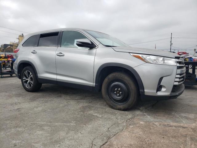 Photo 4 from auction – 2019 TOYOTA HIGHLANDER with VIN 5TDZZRFH9KS364691