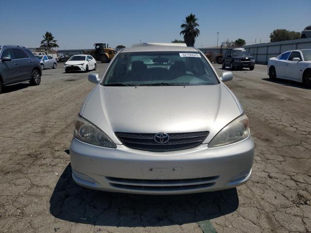 Photo 5 from auction – 2003 TOYOTA CAMRY LE with VIN 4T1BF30K83U040894