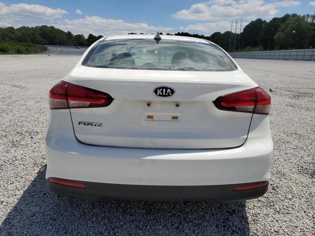 Photo 6 from auction – 2017 KIA FORTE LX with VIN 3KPFK4A79HE156418