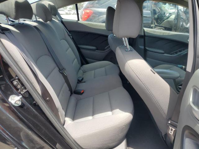 Photo 10 from auction – 2017 KIA FORTE LX with VIN 3KPFK4A79HE037669