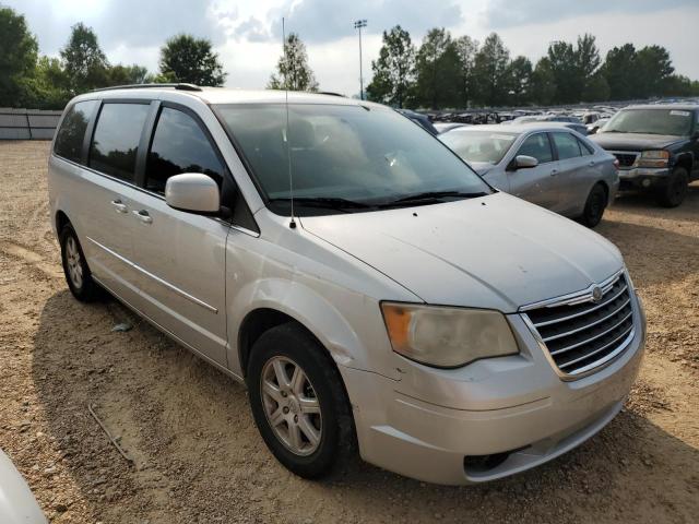 Photo 4 from auction – 2010 CHRYSLER TOWN & COU with VIN 2A4RR5D14AR285056