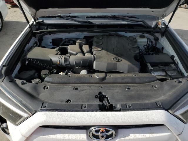 Снимка 12 от търг – 2016 TOYOTA 4RUNNER SR с VIN JTEBU5JRXG5287623