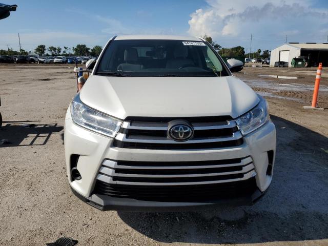 Photo 5 from auction – 2019 TOYOTA HIGHLANDER with VIN 5TDZARFH2KS055863