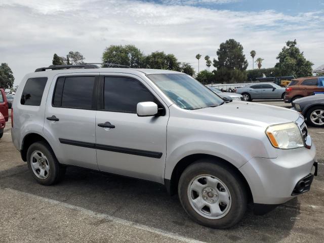 Photo 4 from auction – 2013 HONDA PILOT LX with VIN 5FNYF3H20DB037856