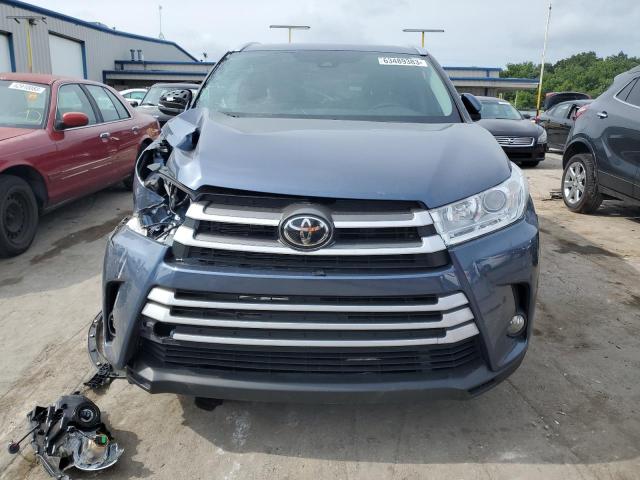 Photo 5 from auction – 2019 TOYOTA HIGHLANDER with VIN 5TDKZRFH6KS337191