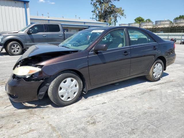 TOYOTA CAMRY LE 2002 with VIN 4T1BE32K42U582024 - Photo from auction
