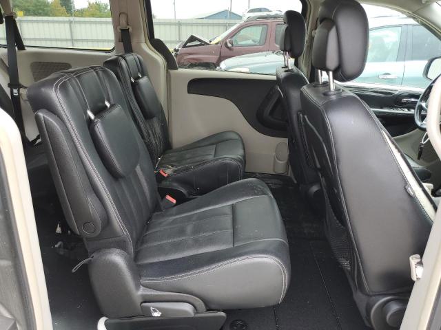 Photo 11 from auction – 2013 CHRYSLER TOWN & COU with VIN 2C4RC1BG0DR605615