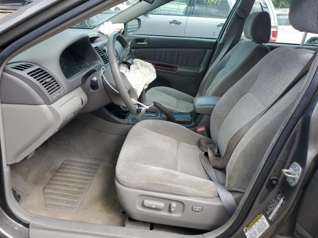 Photo 7 from auction – 2004 TOYOTA CAMRY LE with VIN 4T1BE32K74U874558