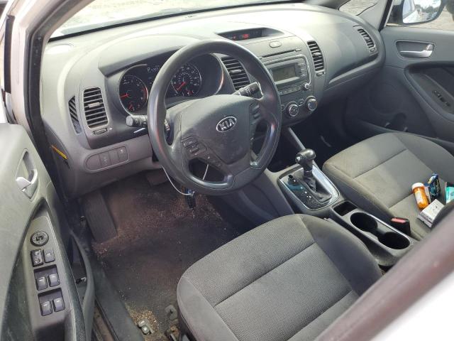 Photo 8 from auction – 2017 KIA FORTE LX with VIN 3KPFK4A78HE076852