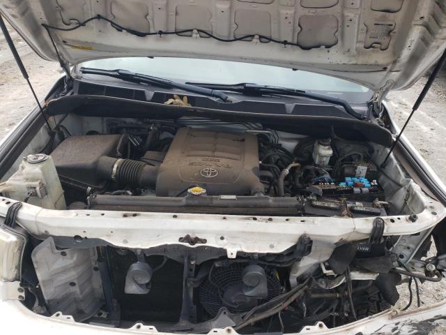 Photo 12 from auction – 2013 TOYOTA SEQUOIA SR with VIN 5TDBW5G14DS085091