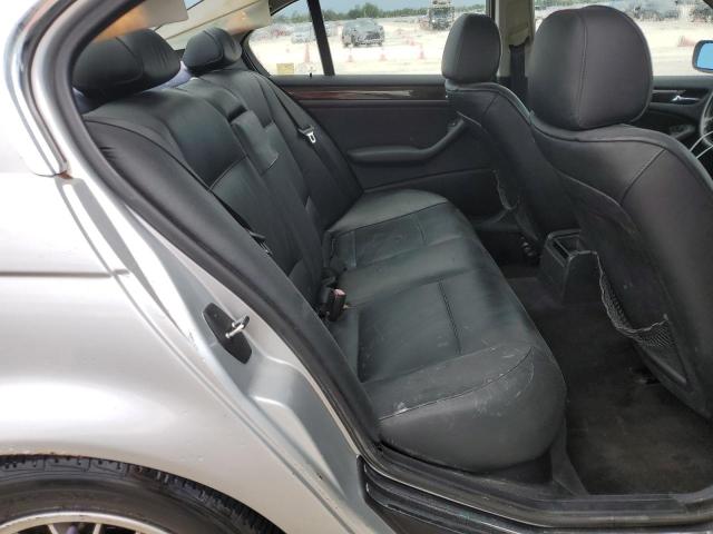 Photo 10 from auction – 1999 BMW 328 I AUTO with VIN WBAAM5336XFR10669