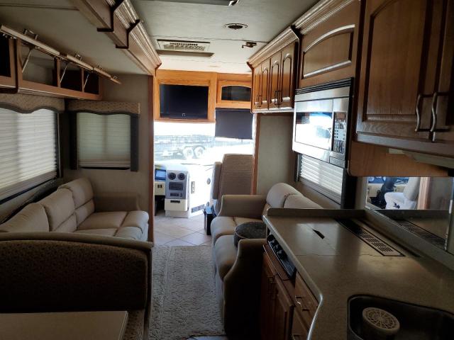 Photo 5 from auction – 2006 COACH MOTOR HOME with VIN 5B4NR97AX54700399