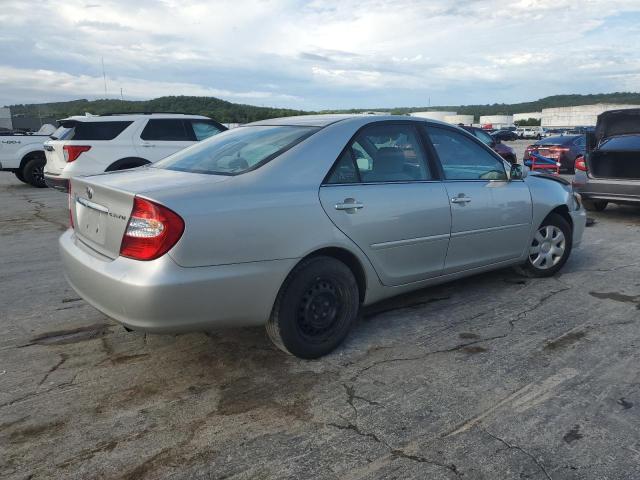 Photo 3 from auction – 2004 TOYOTA CAMRY LE with VIN 4T1BE32K14U905447