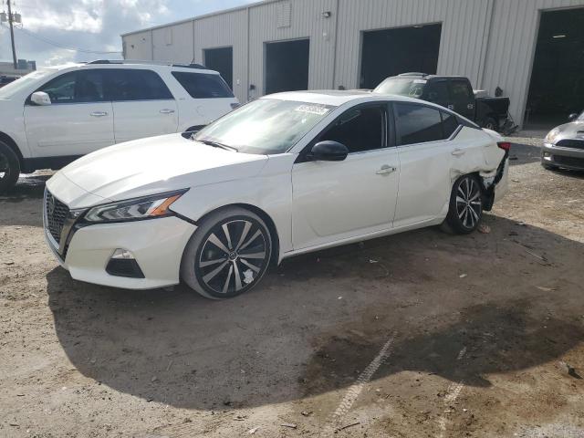NISSAN ALTIMA SR 2020 with VIN 1N4BL4CV4LC147929 - Photo from auction